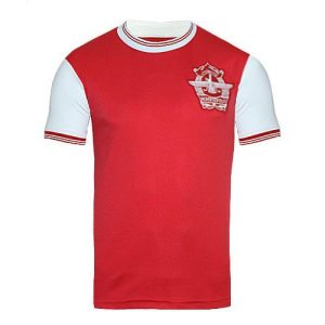لباس نوستالژی پرسپولیس